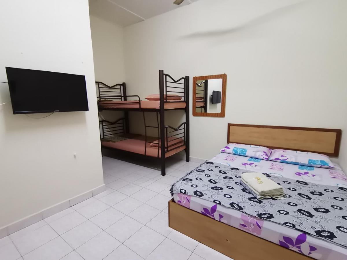 Nipahmas Chalet Pekan Pangkor Bagian luar foto